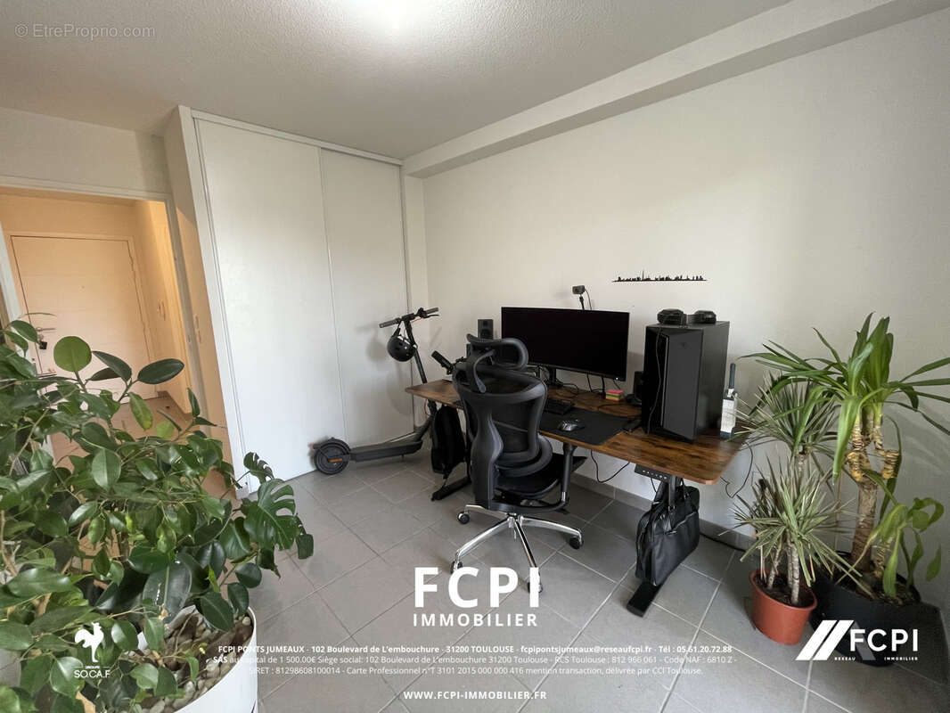 Appartement trois pièces 63 m2 - CUGNAUX - photo 11