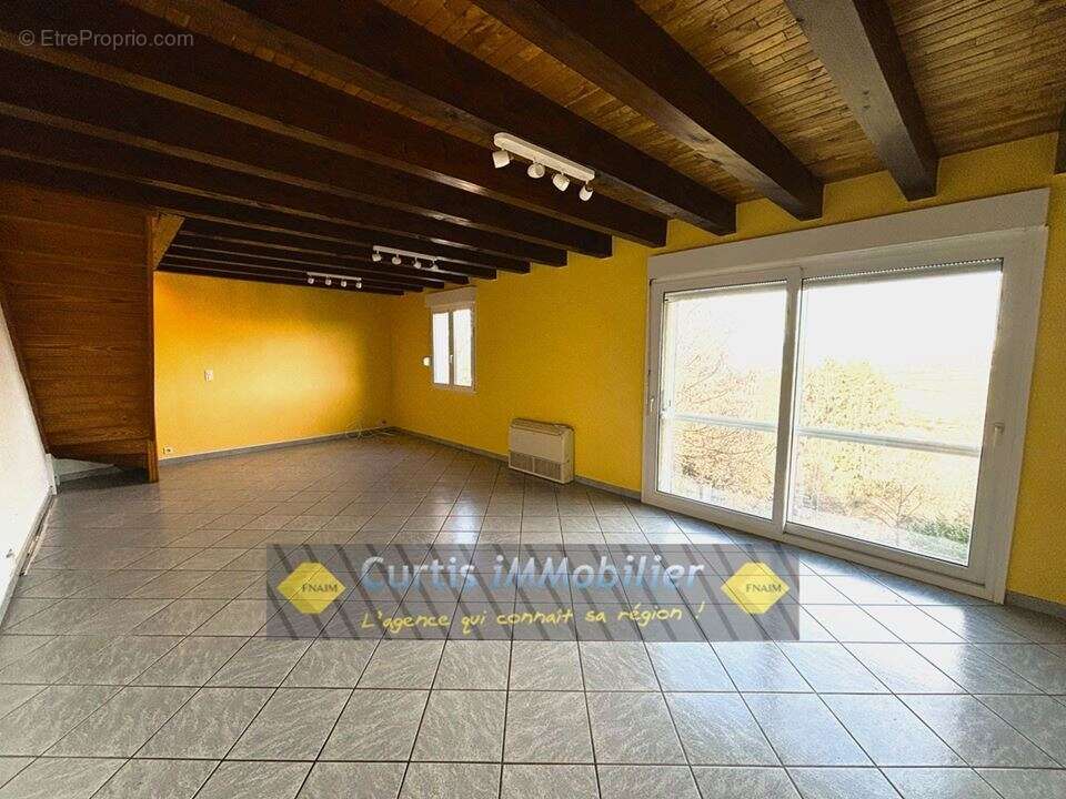 Maison à BAS-EN-BASSET