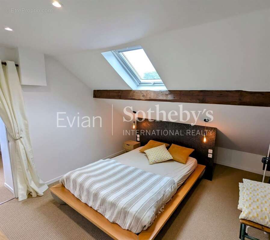 Appartement à EVIAN-LES-BAINS