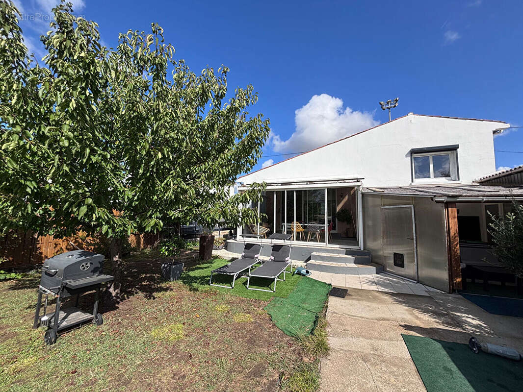 Maison à SAUJON