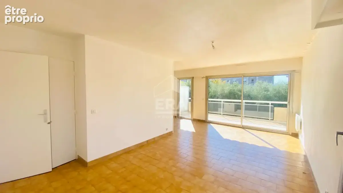 Photo Appartement à Le Cannet au prix de 259 000€
