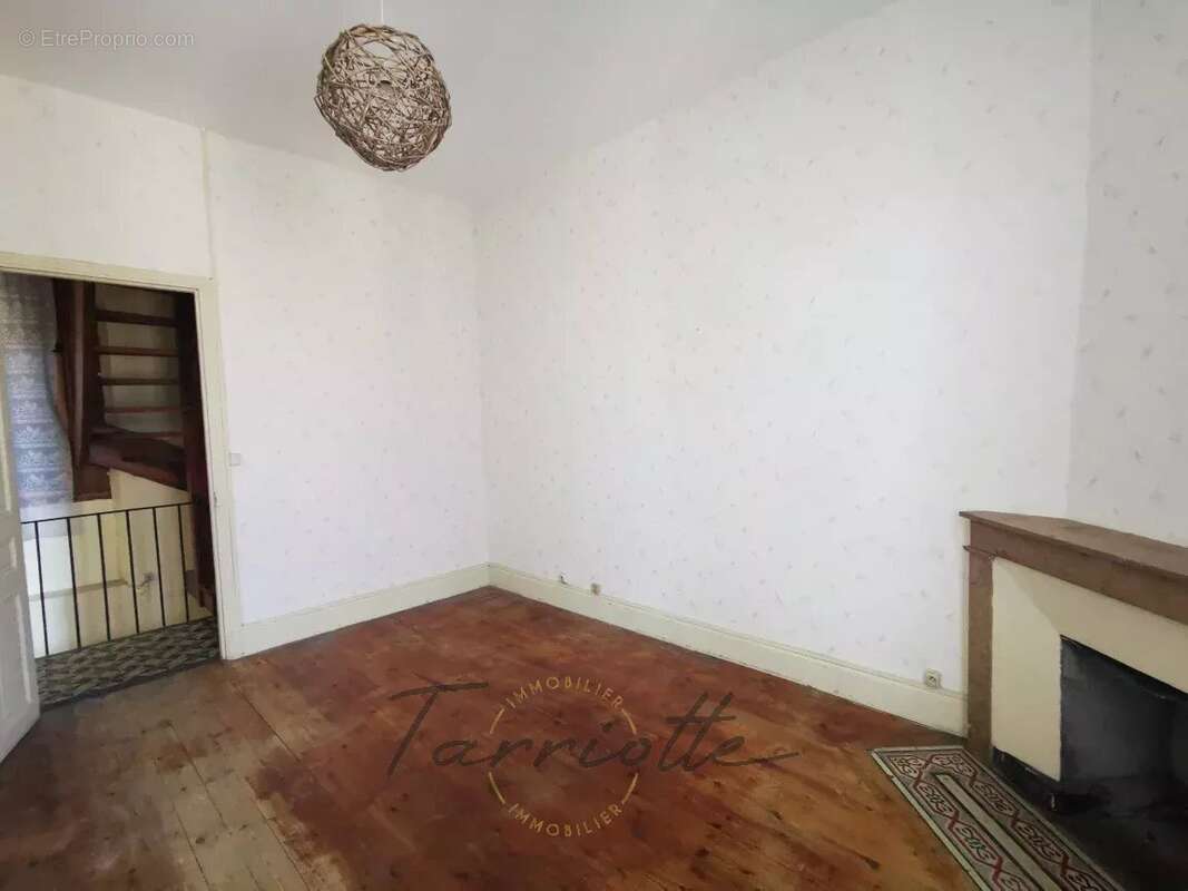 Maison à LE TEIL