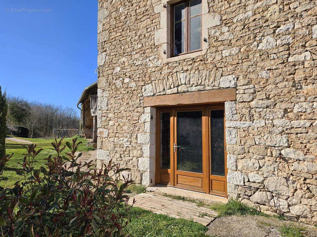 Maison à LA LOUBIERE