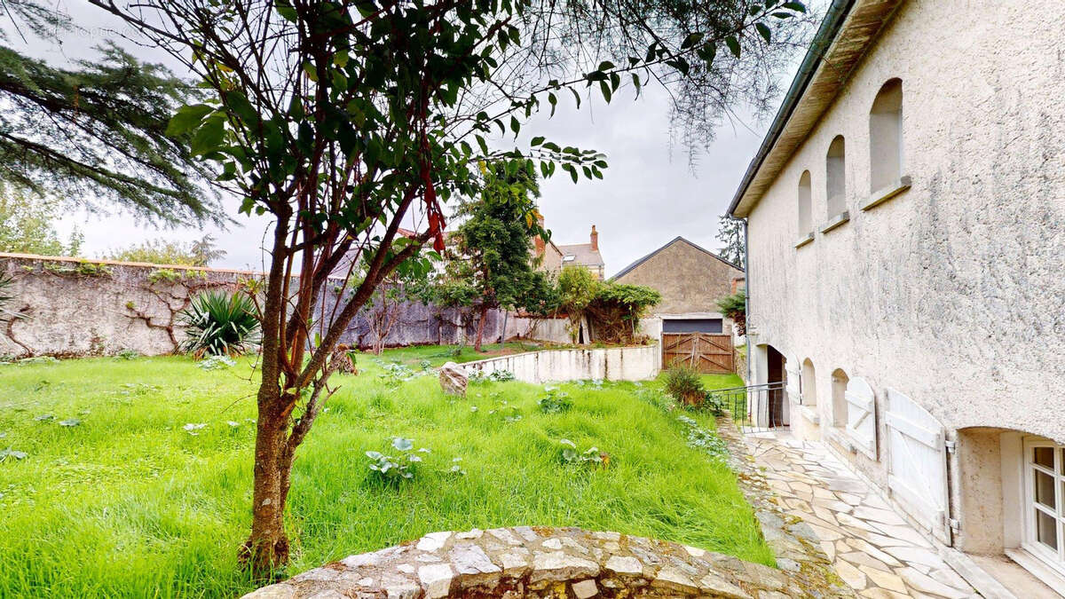 Maison à CERNUSSON