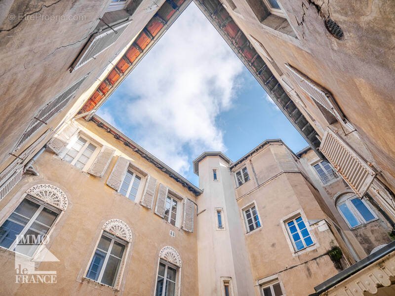 Appartement à BOURG-EN-BRESSE