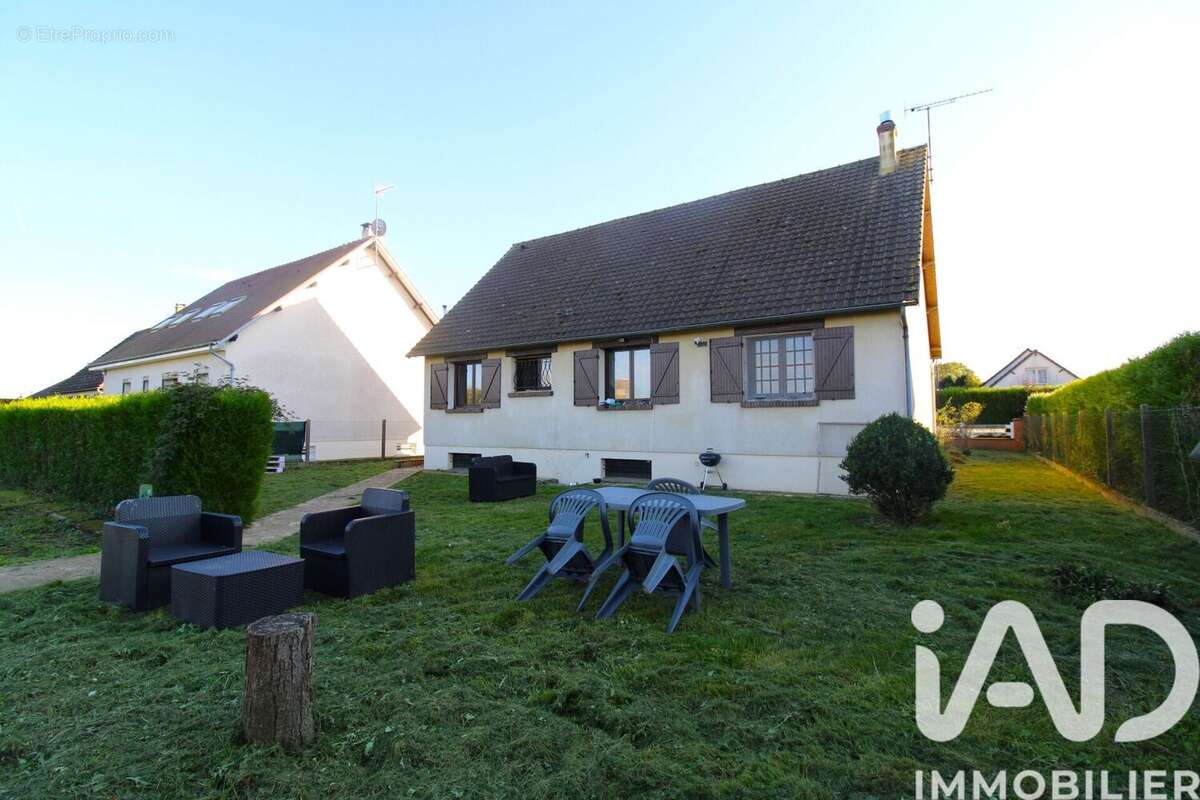 Photo 4 - Maison à BEAUVILLIERS