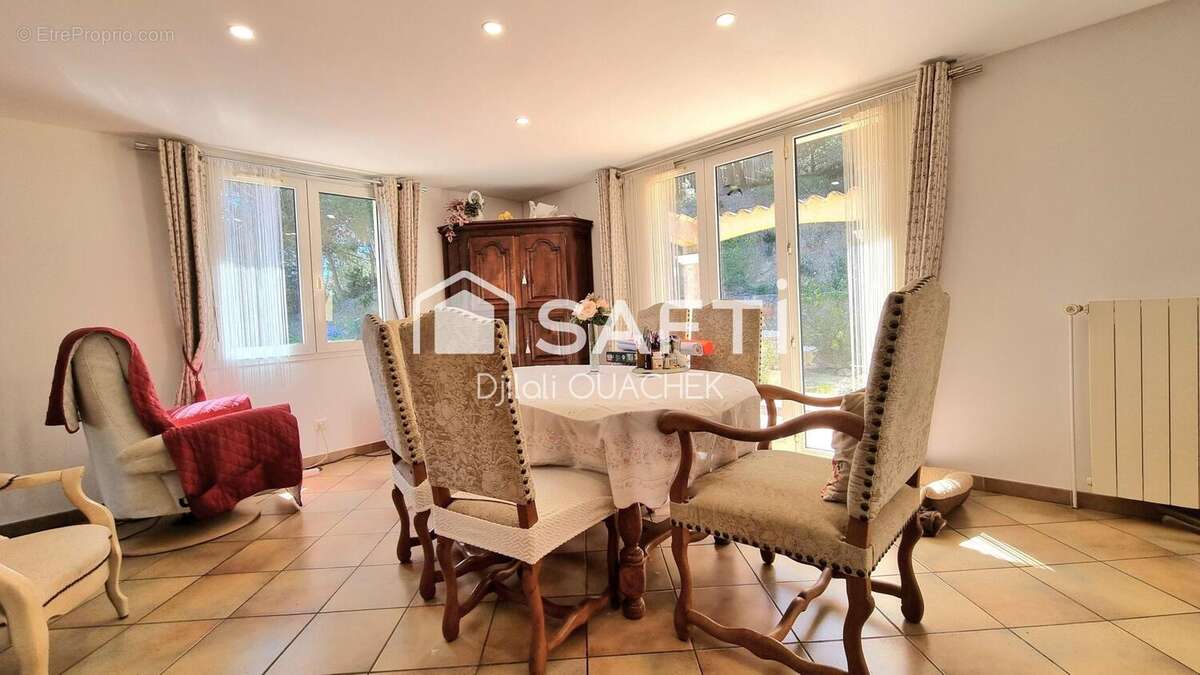 Photo 6 - Maison à TREILLES