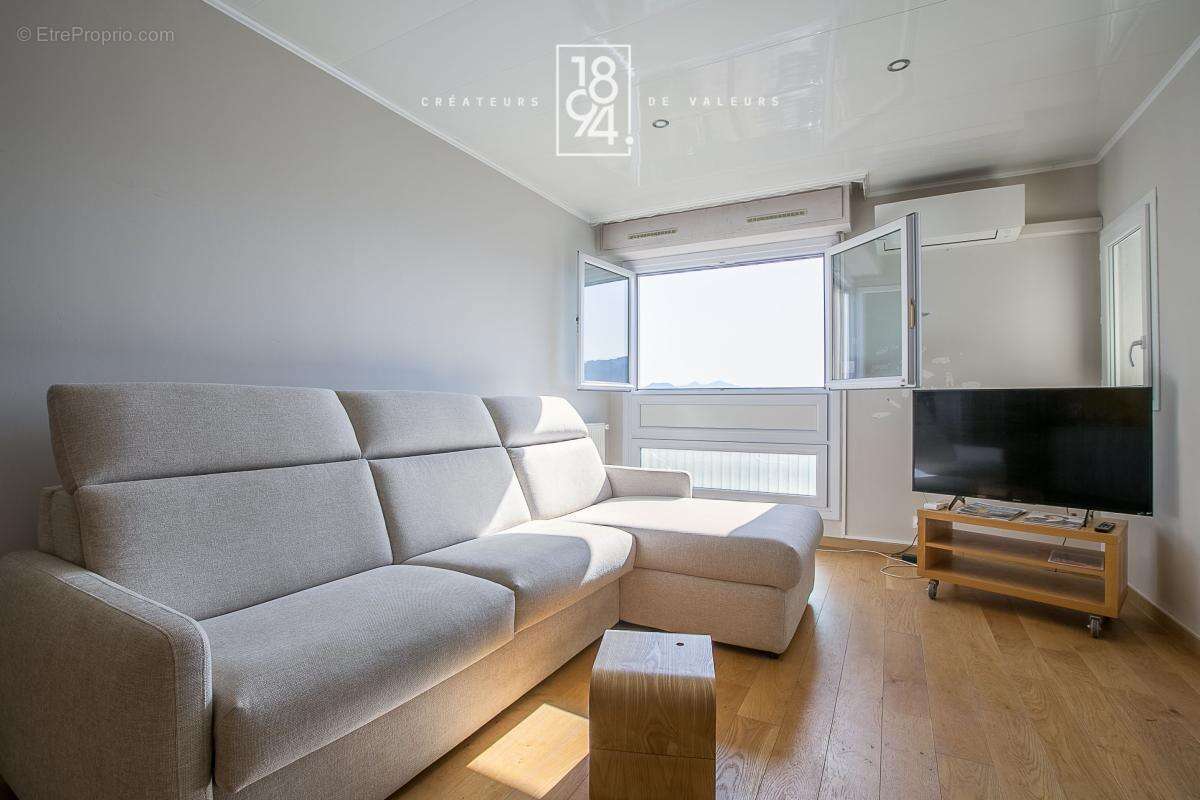 Appartement à MARSEILLE-12E
