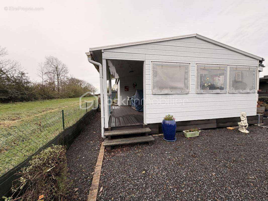 Maison à HERMANVILLE-SUR-MER