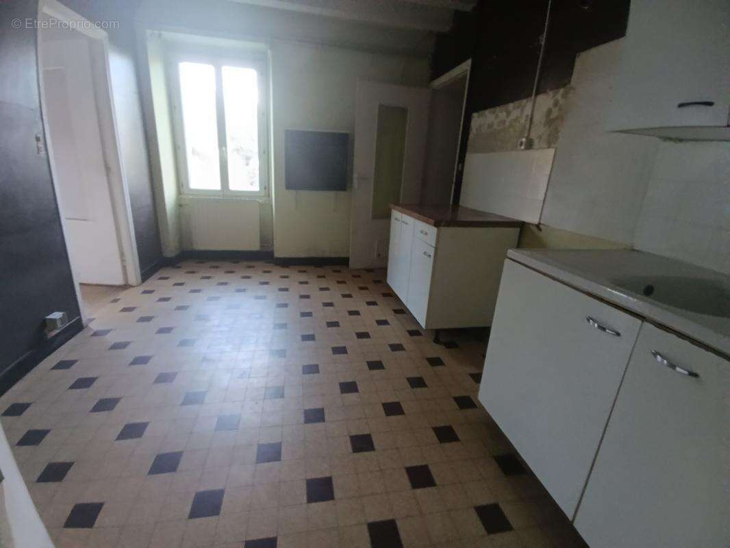 Maison à RUILLE-EN-CHAMPAGNE