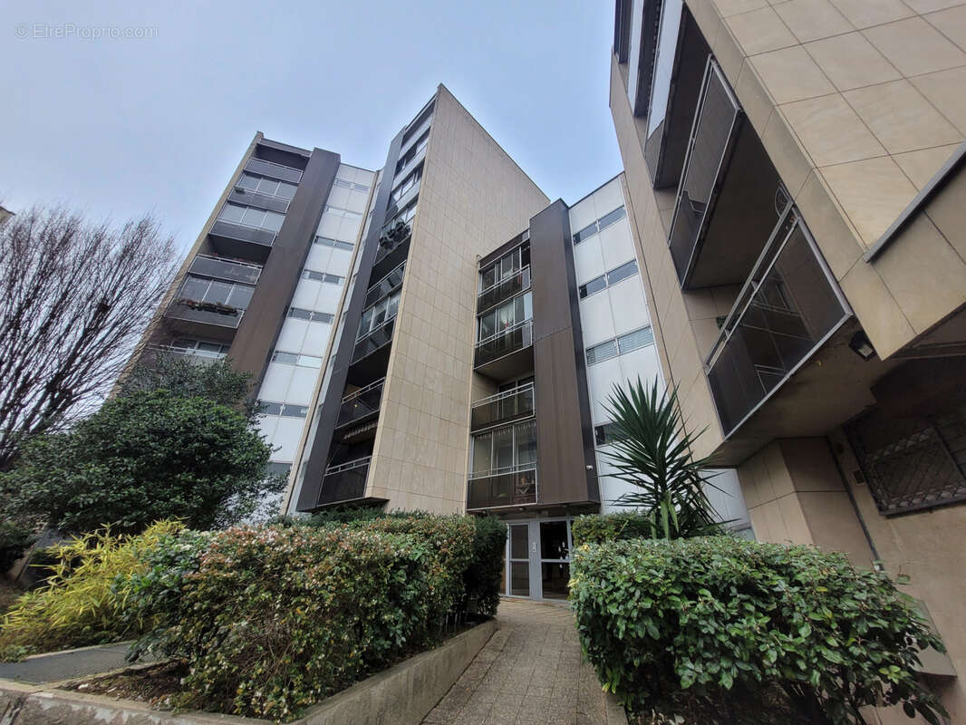 Appartement à VITRY-SUR-SEINE