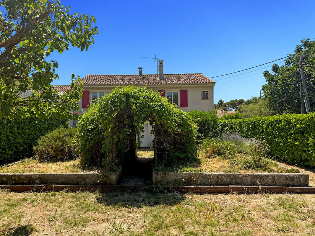 Maison à BOUC-BEL-AIR