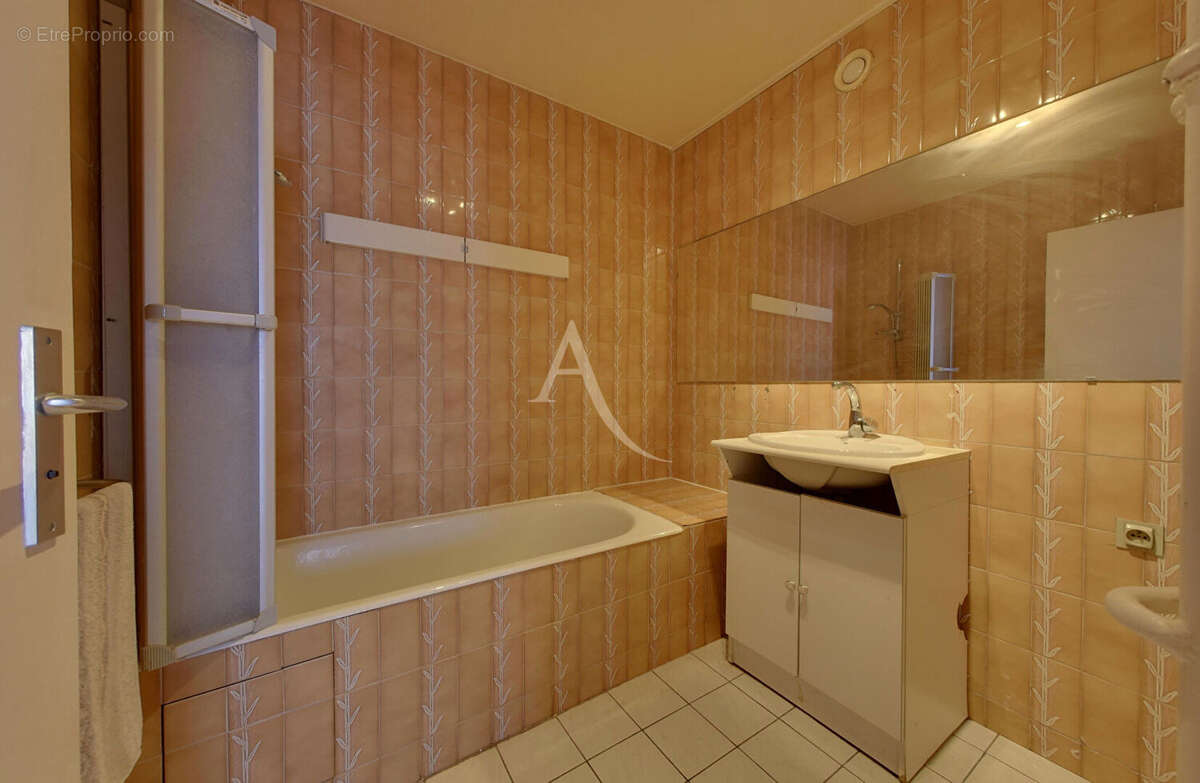 Appartement à NOGENT-SUR-MARNE