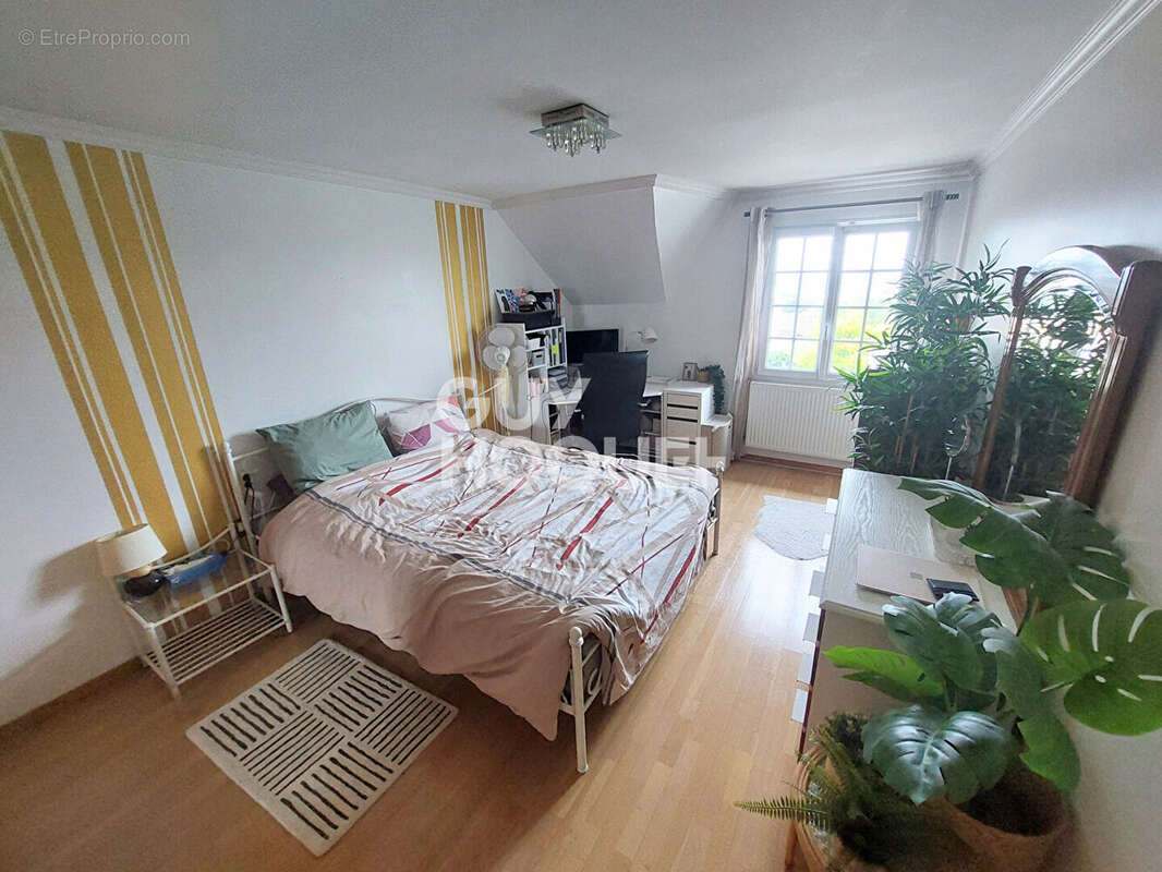 Maison à ROSNY-SOUS-BOIS