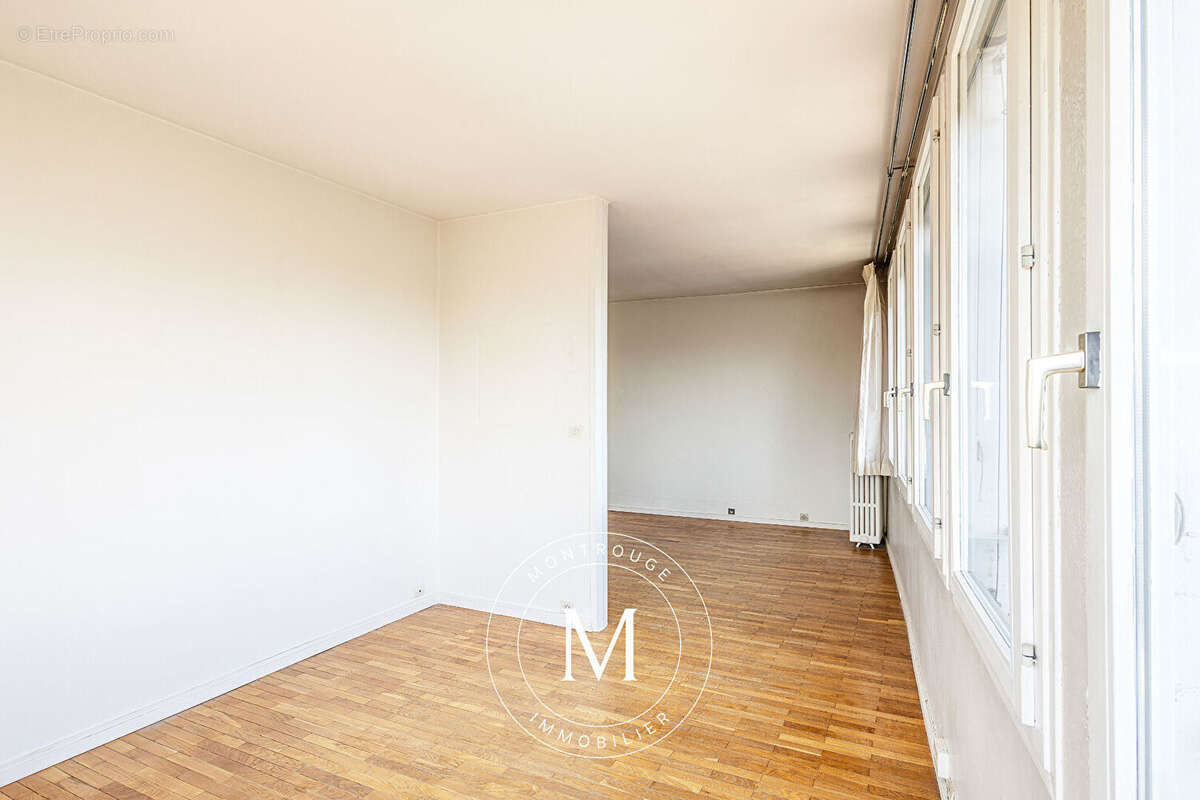 Appartement à MONTROUGE