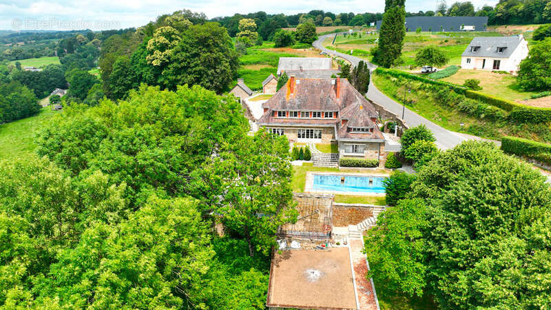 Maison à LONLAY-L'ABBAYE