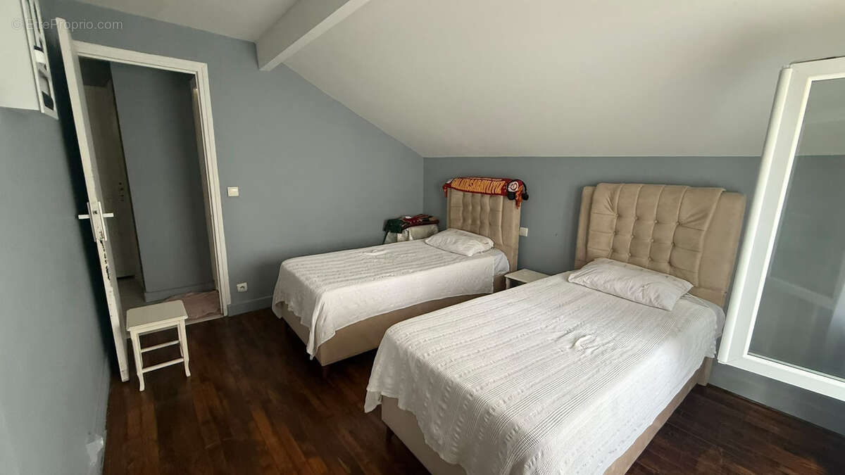 Immeuble avec deux appartements - photo 8