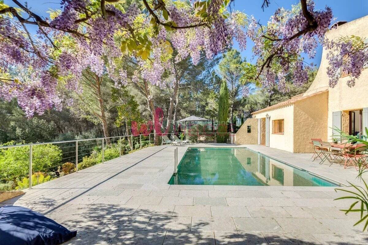 Maison à BOUC-BEL-AIR