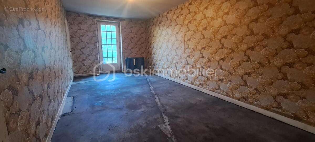 Maison à VERNANTOIS