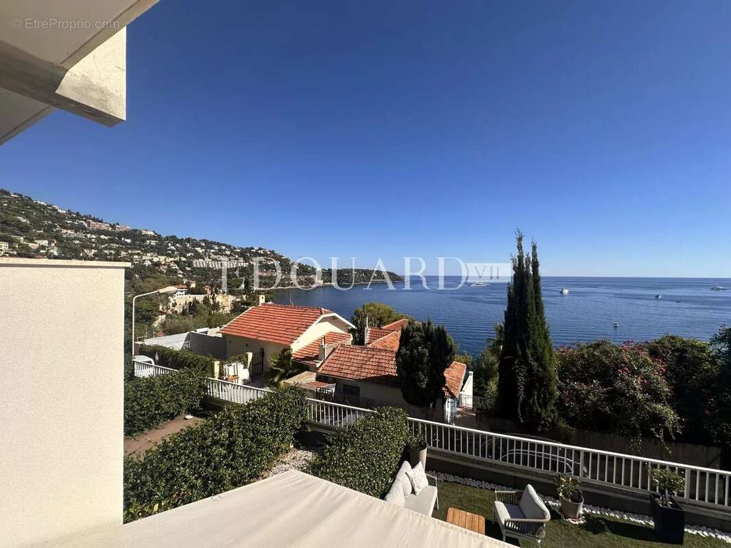 Appartement à ROQUEBRUNE-CAP-MARTIN