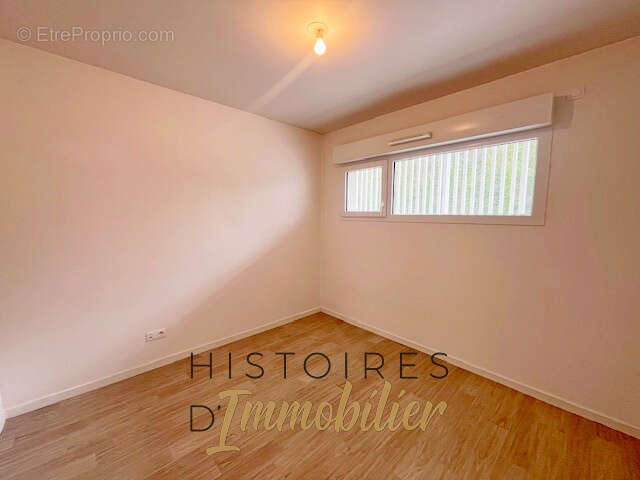 Appartement à PETIT-COURONNE