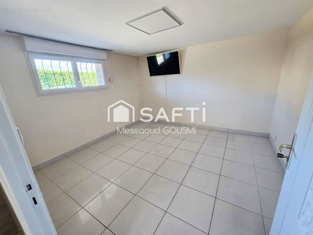 Photo 9 - Maison à ECHIROLLES