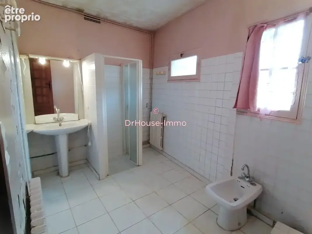 Maison 6 pièces 157 m² à vendre à Les Artigues-De-Lussac (33570) - photo 43