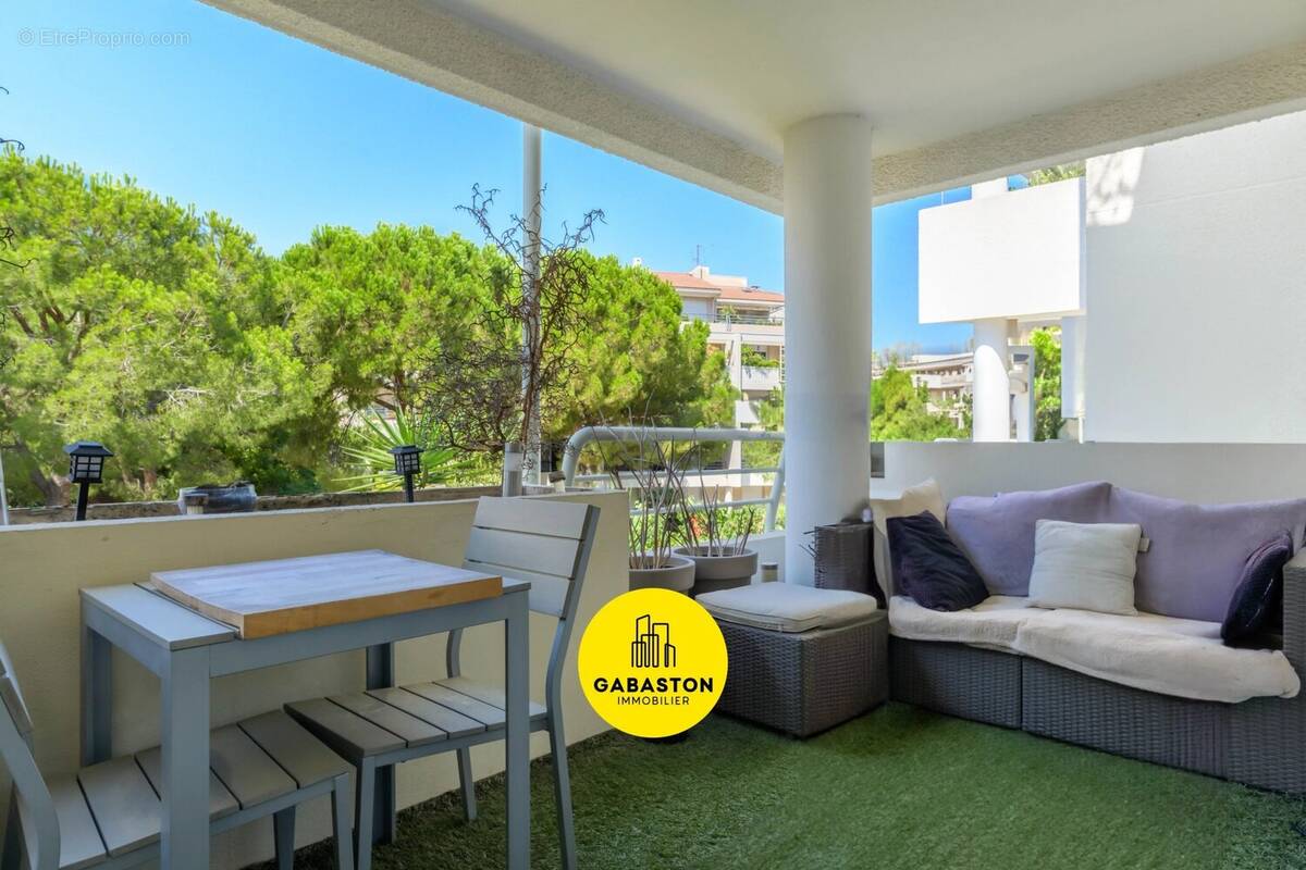 Appartement à MARSEILLE-8E