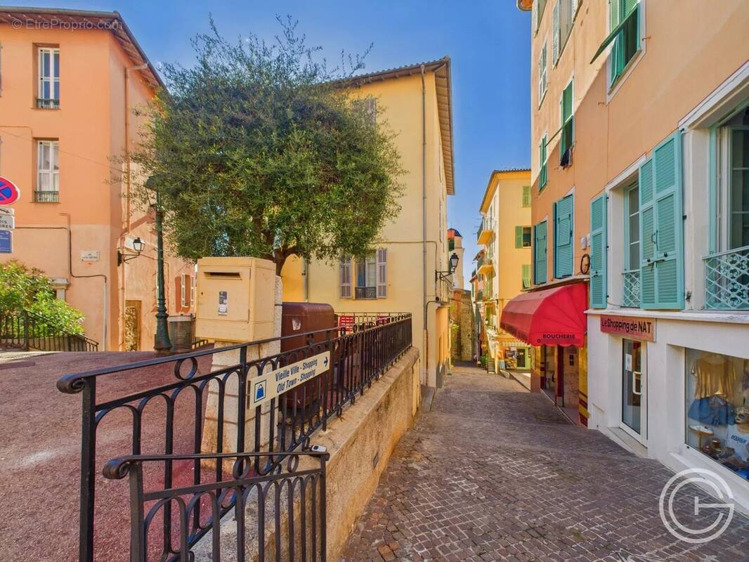 Appartement à VILLEFRANCHE-SUR-MER