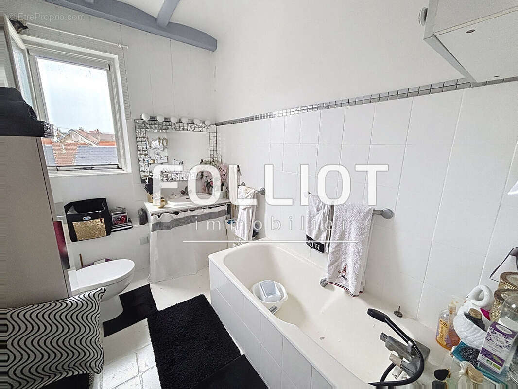Maison spacieuse 8 pièces à vendre à Dives-sur-Mer - Réf 144418 - photo 9