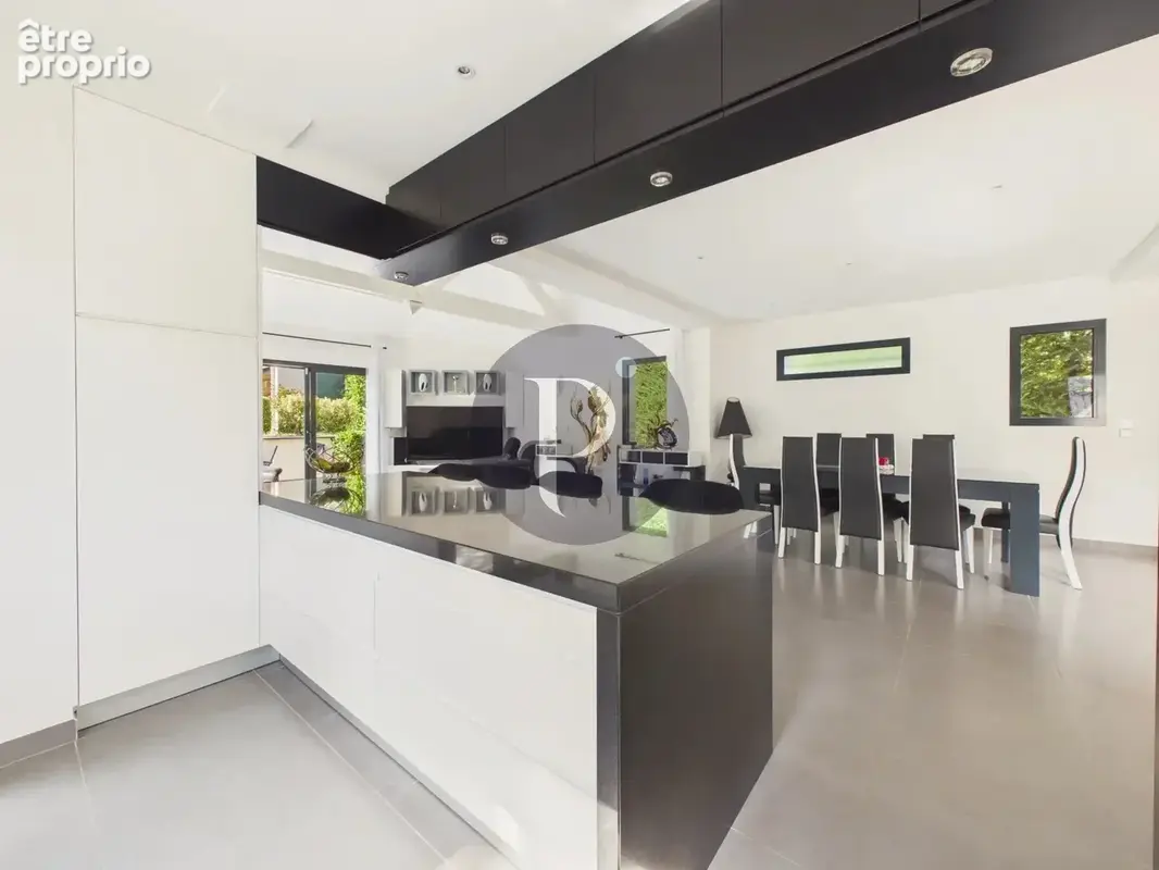 Exclusivité - propriété 8 pièces - réception 85 m² - 5 chambres -terrain 660 m² - photo 12