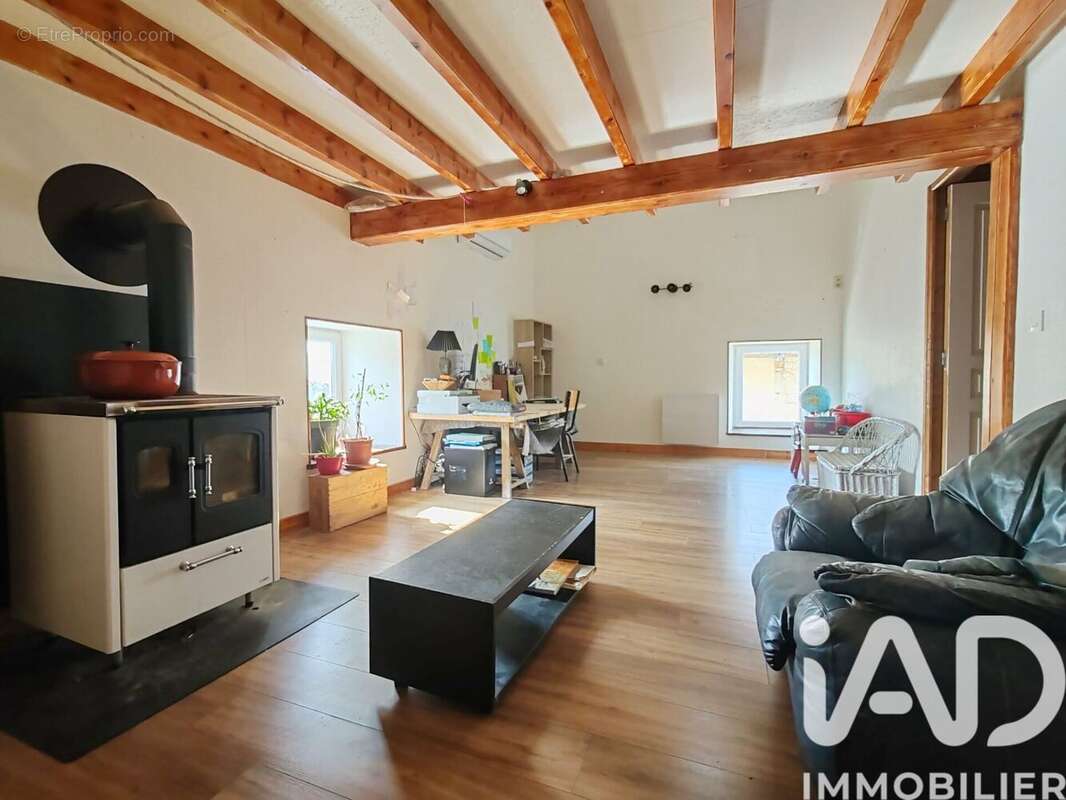 Photo 7 - Maison à VOUHE
