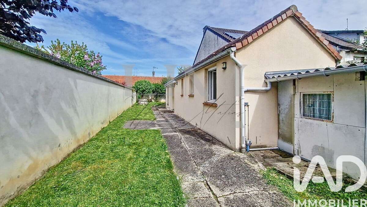 Photo 9 - Maison à PONTAULT-COMBAULT