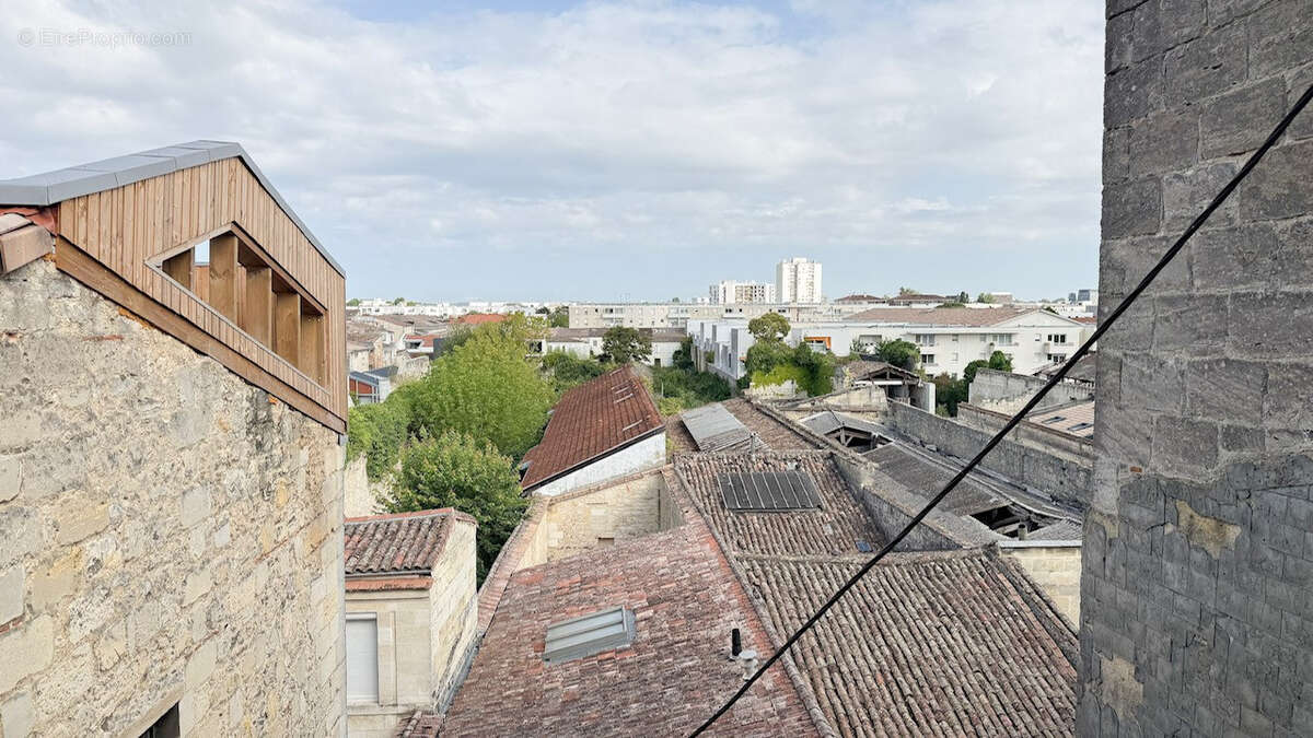 Appartement à BORDEAUX