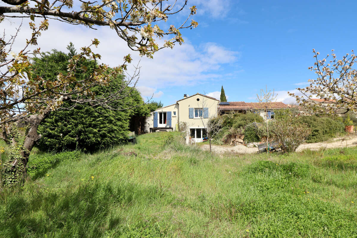 Maison à SAINT-ROMAN-DE-MALEGARDE