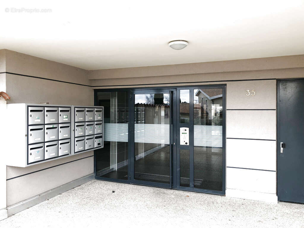 Appartement à VOURLES