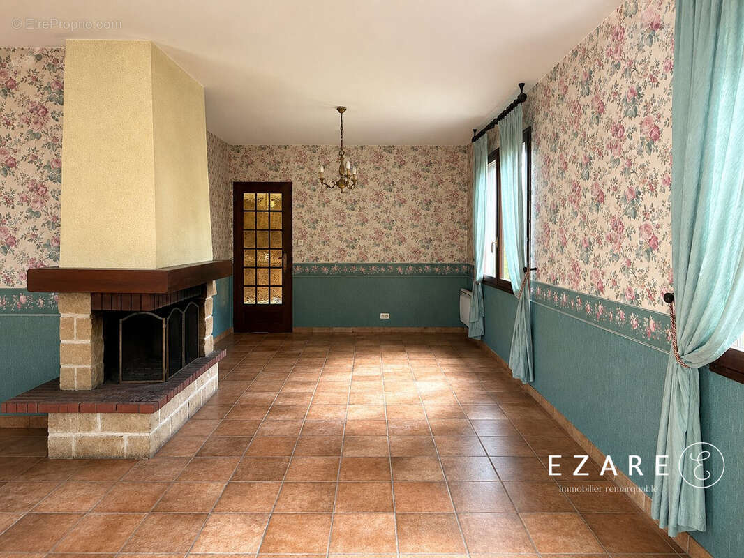 Maison 165 m² à Longvic  - photo 4