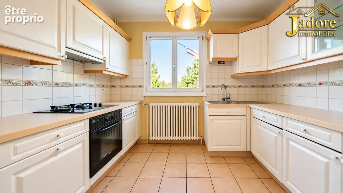 Maison vue dominante - photo 11