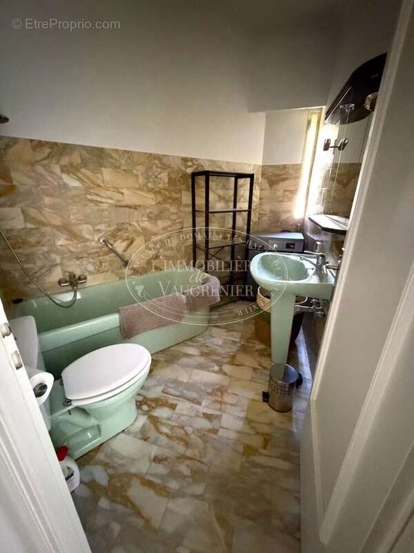 Appartement à VILLENEUVE-LOUBET