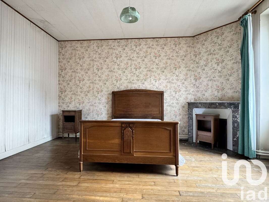 Photo 4 - Maison à SERMAISES