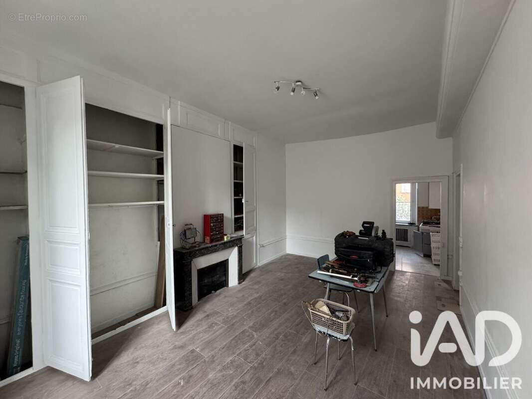 Appartement 264 m² à Etampes  - photo 2