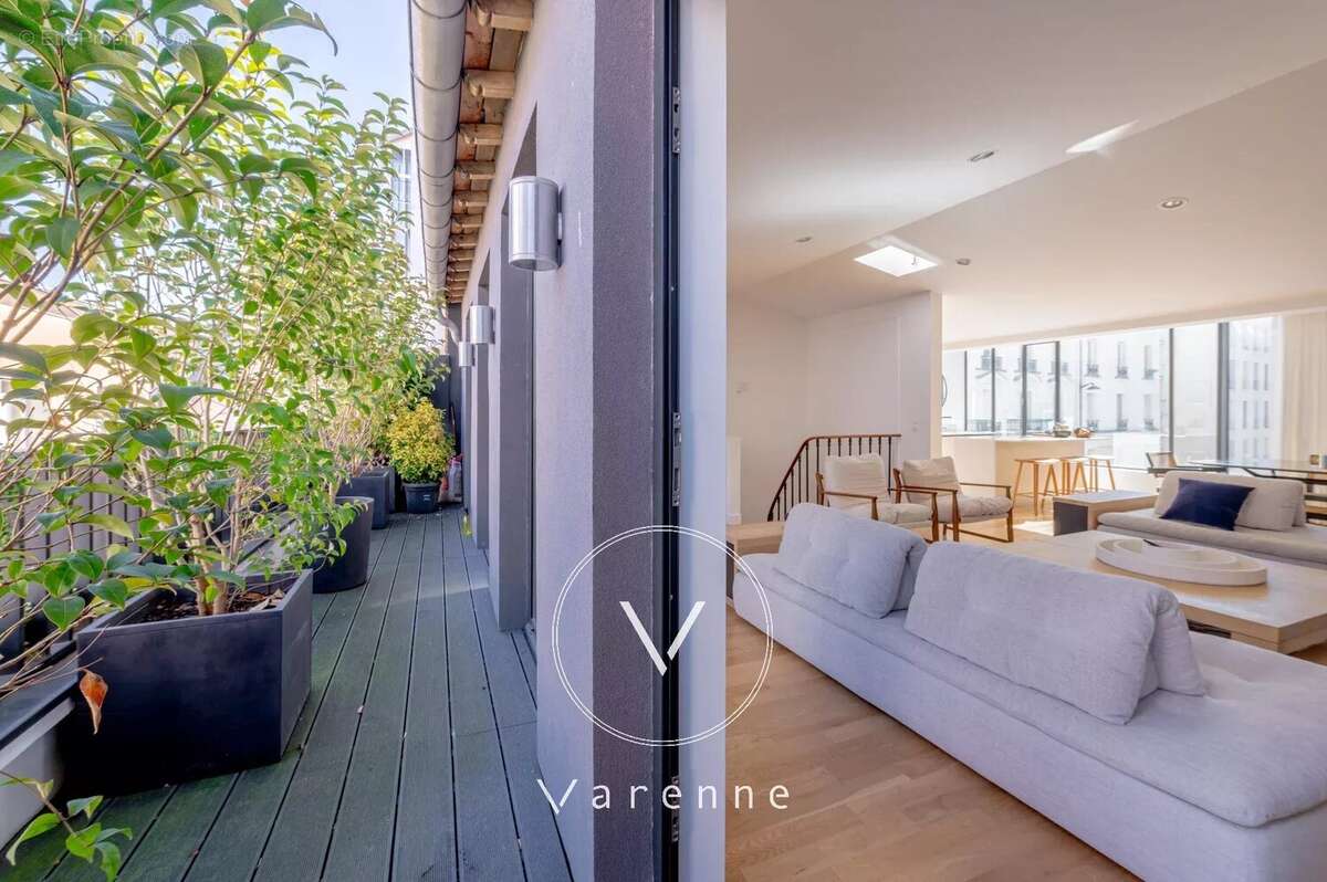 Maison à PARIS-6E