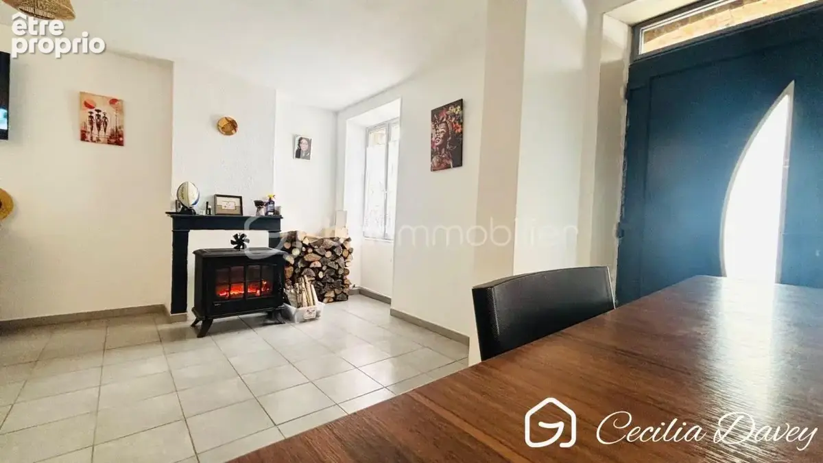 *** Nouveauté : Coup de cœur assuré pour cette belle Maison de caractère entièrement rénovée avec sa dépendance de 110m², atelie - photo 2