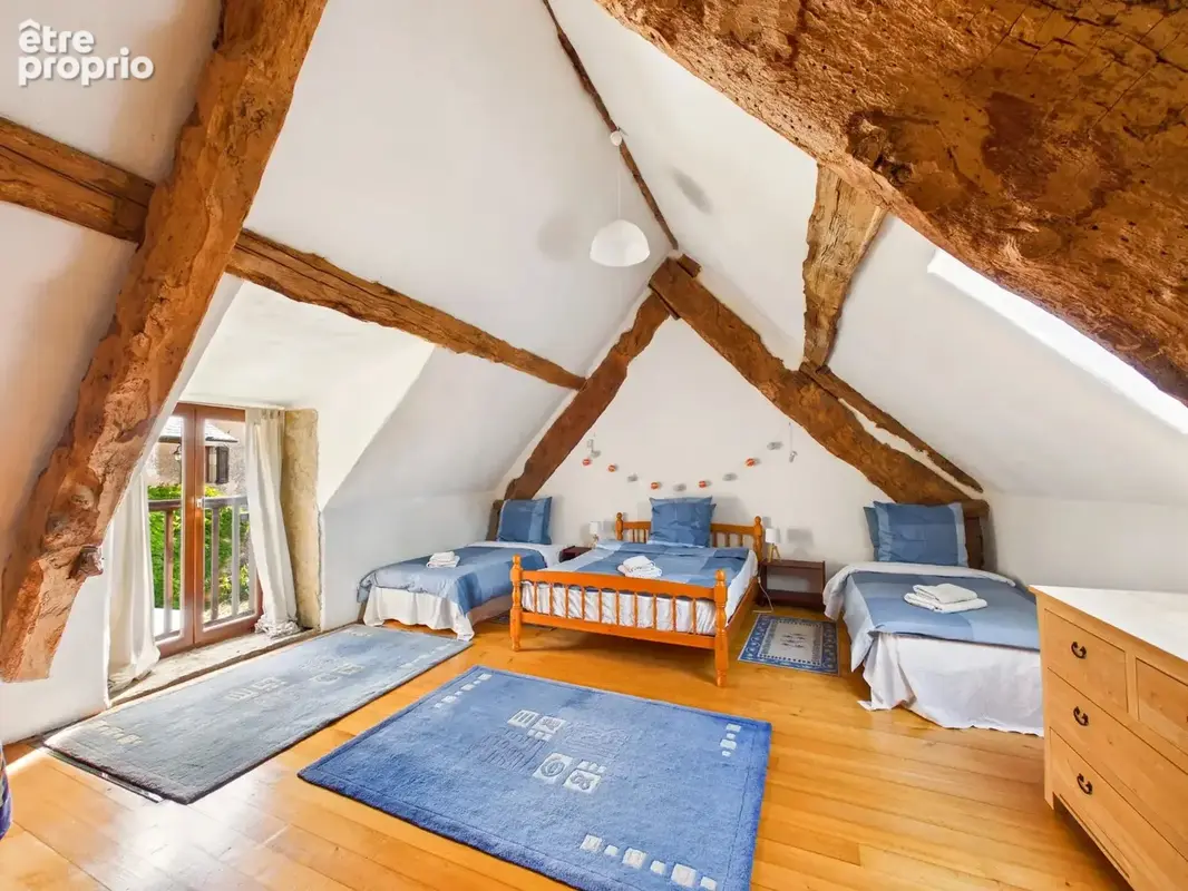 Propriété de caractère en pierre avec quatre habitations, piscine et dépendances - photo 16