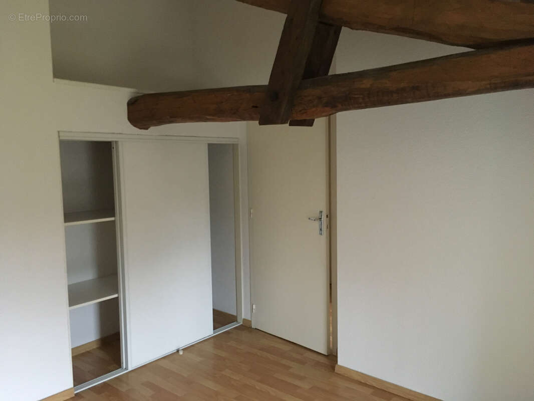 Appartement à MOLIERES