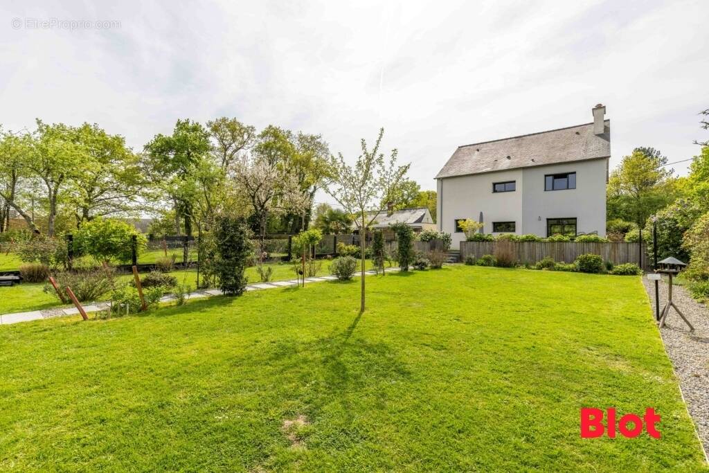 Maison 179 m² à Thorigne-Fouillard  - photo 1
