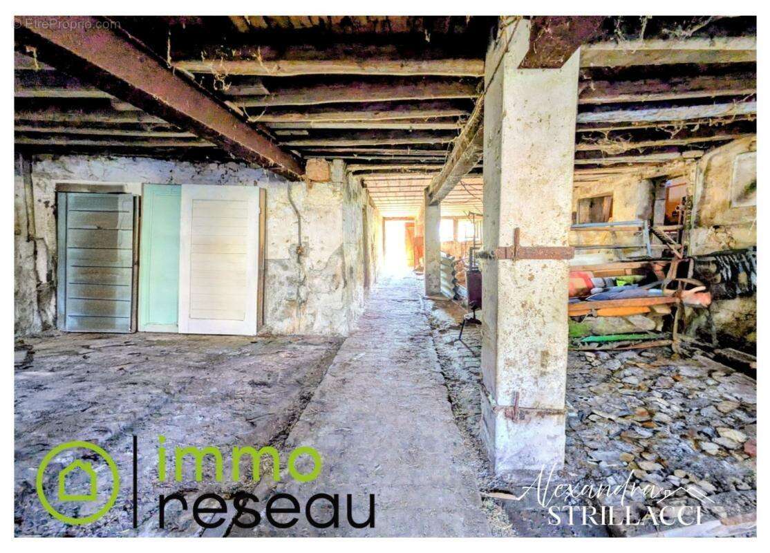 Maison 156 m² à Thicourt  - photo 16