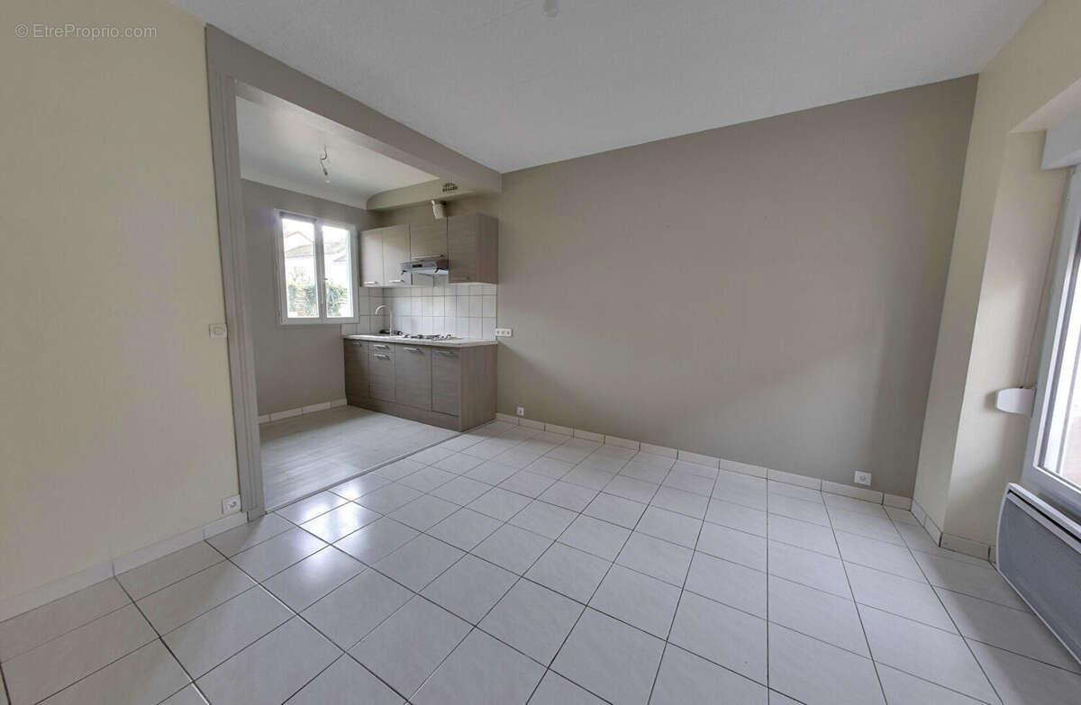 Appartement à RAMBOUILLET