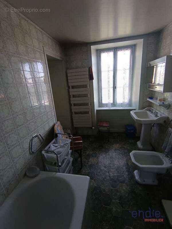 Maison à ROCHECHOUART