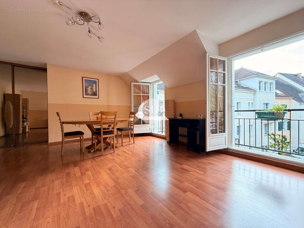 Appartement à LONGPONT-SUR-ORGE